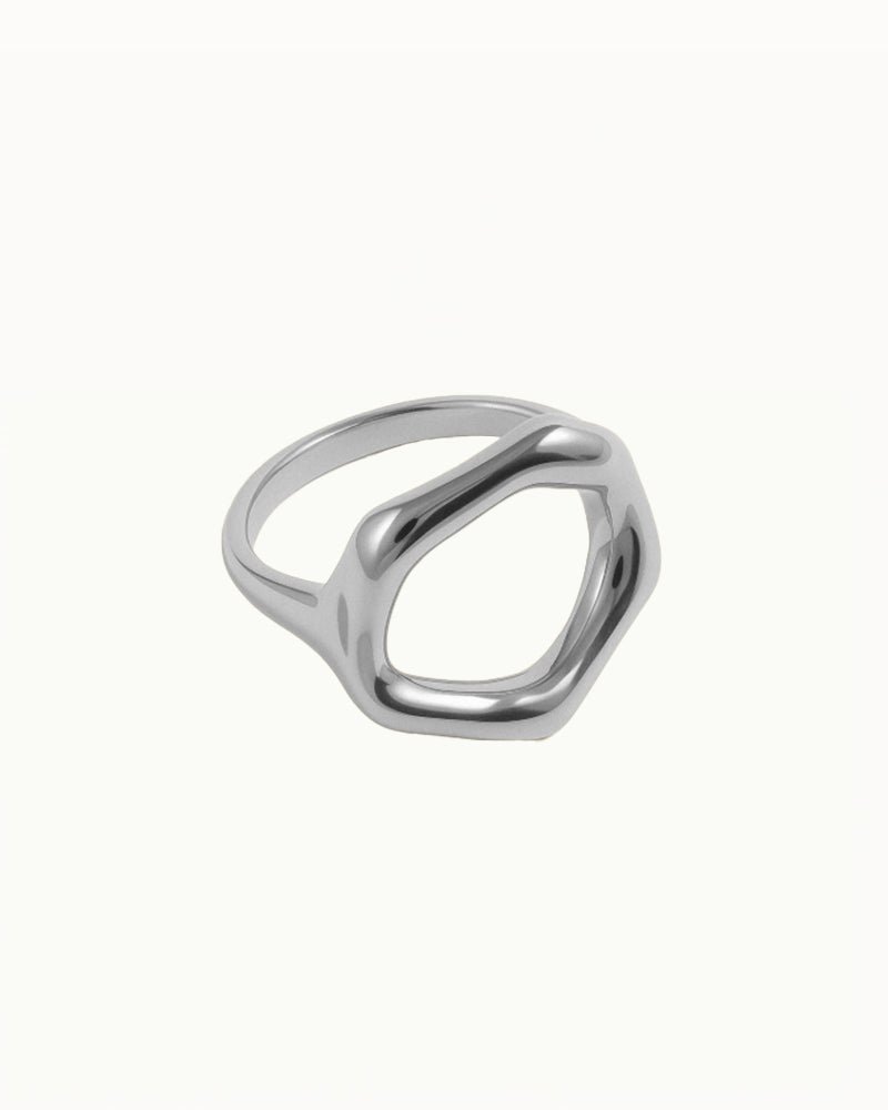 Chunky Ronde Statement Ring - Lea - R35