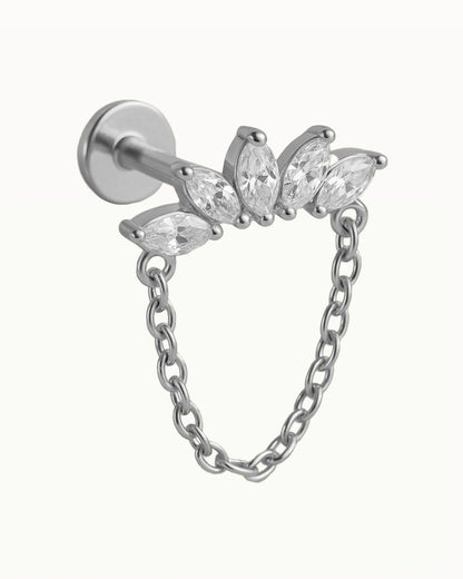 Piercing en titane avec chaîne - Elsie