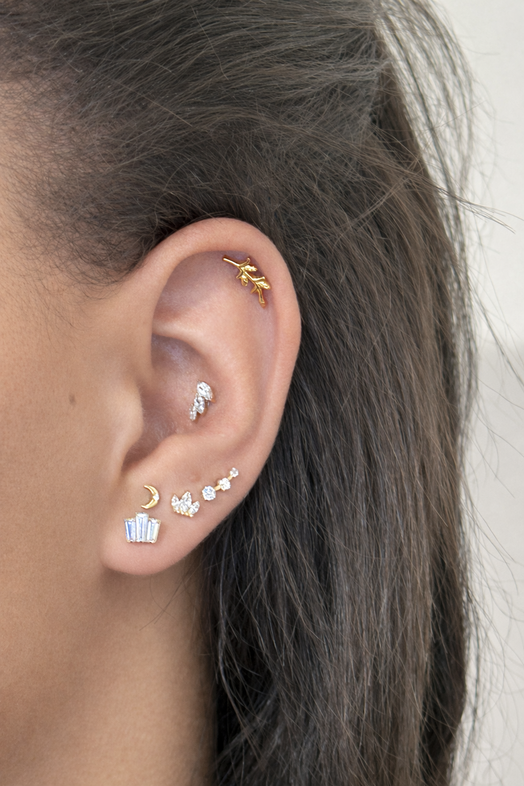Titan-Piercing mit rechteckigen Kristallen - Esmeralda