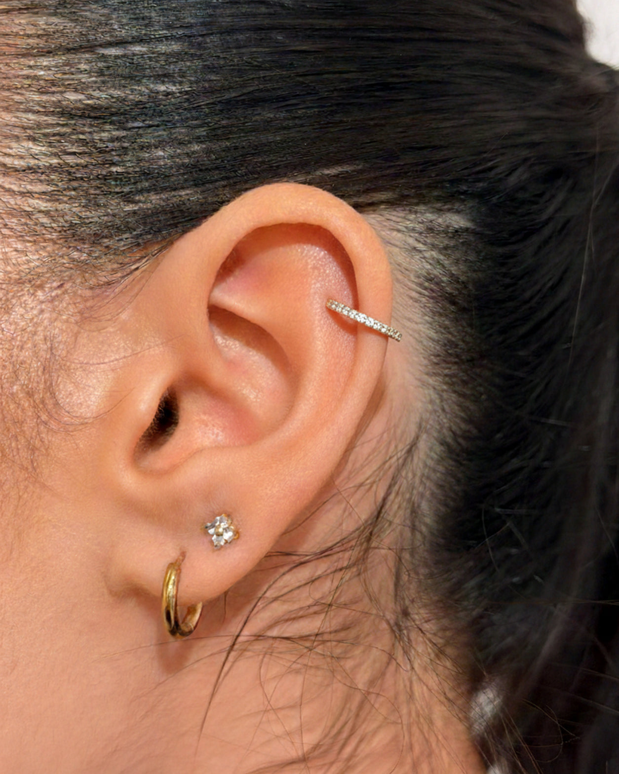 Titanium Ring Piercing met Kristallen - Sylvana