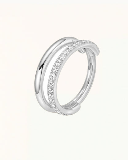 Titanring-Piercing mit Außenring und Kristallen - Elara